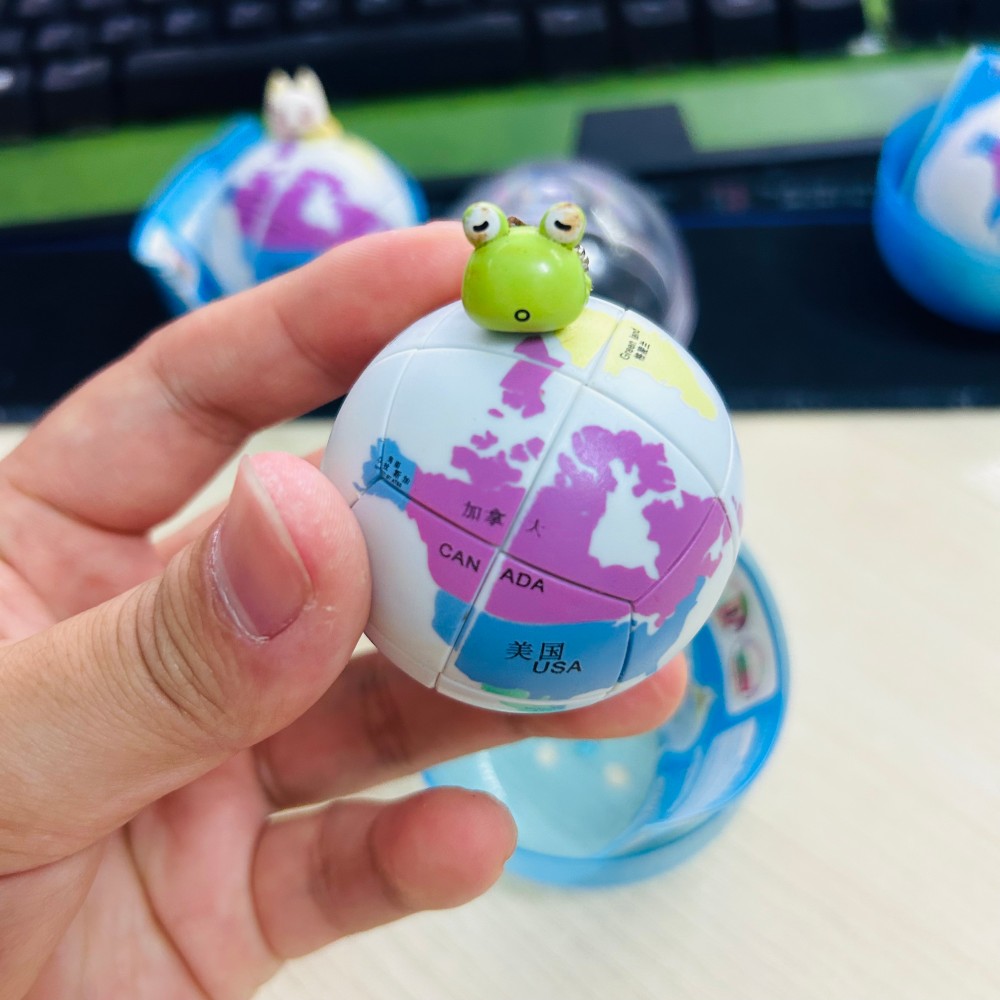 2006 Earth World Map 2x2 Ball  - Puzzle Map World บทวิจารณ์และราคา